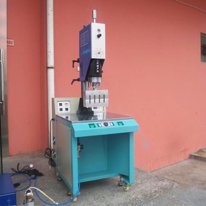 珠海15k4200w台式大功率塑料焊接机